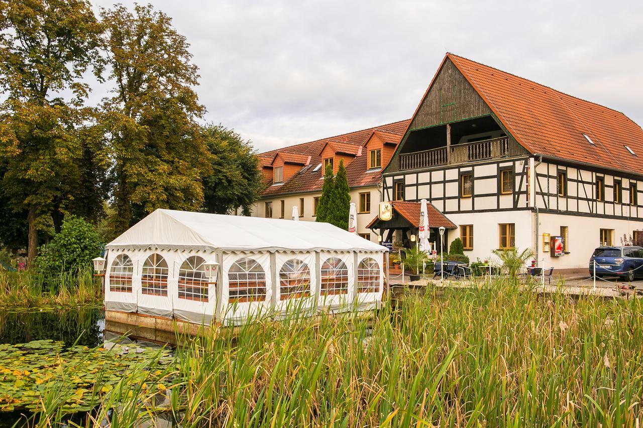 Hotel Groebern Am See Grobern Экстерьер фото